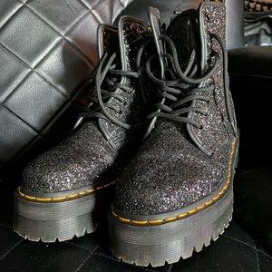 ❌❌SOLD❌❌❌❌❌